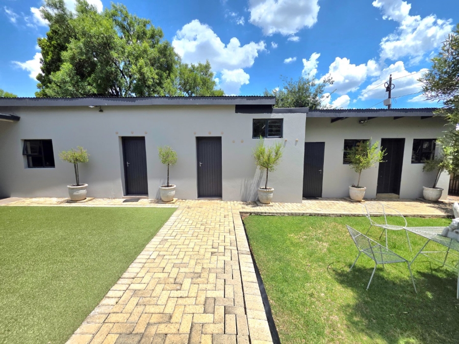 4 Bedroom Property for Sale in Jordania Free State